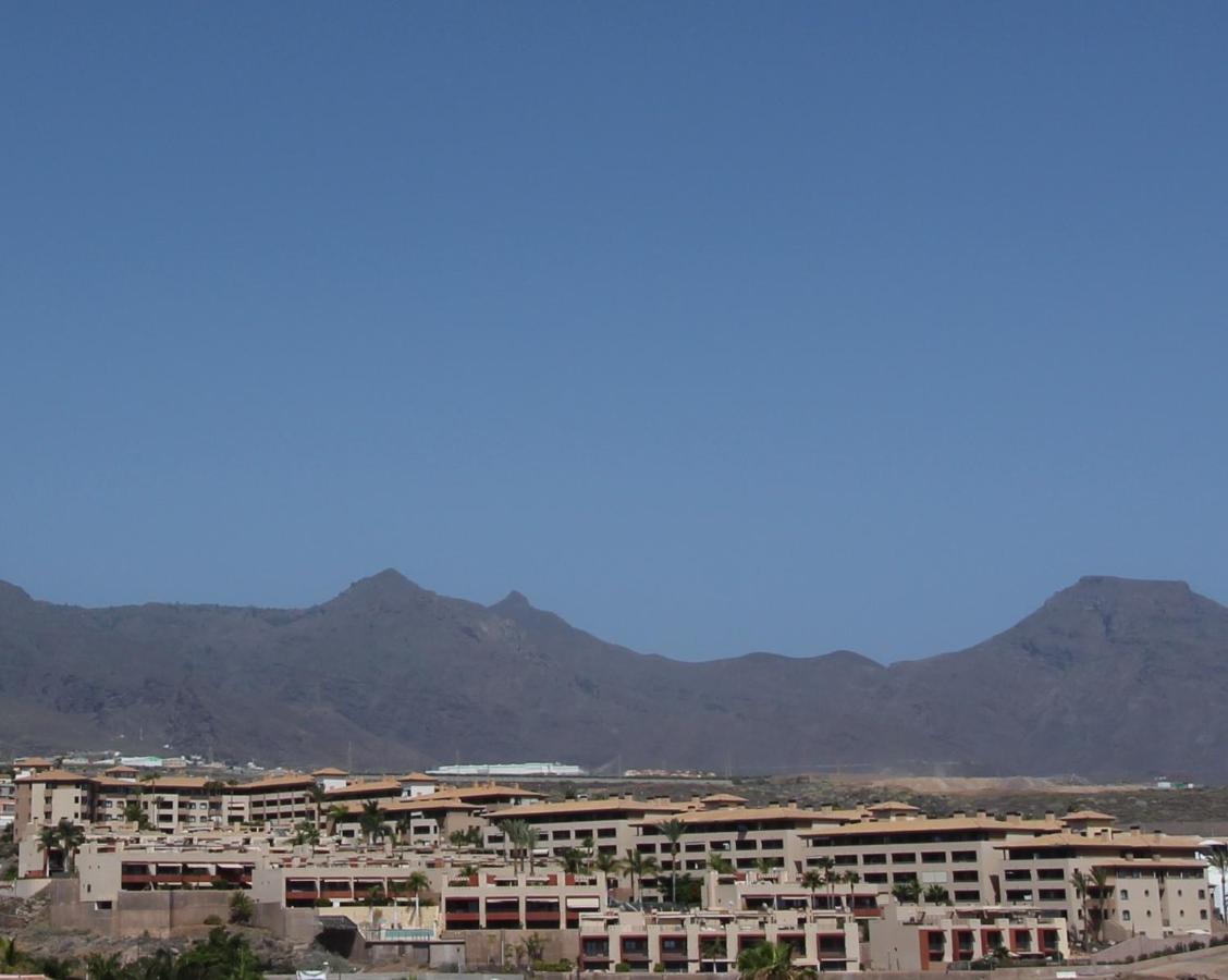 Everything You Need. All Right Here. Apartment Costa Adeje  ภายนอก รูปภาพ